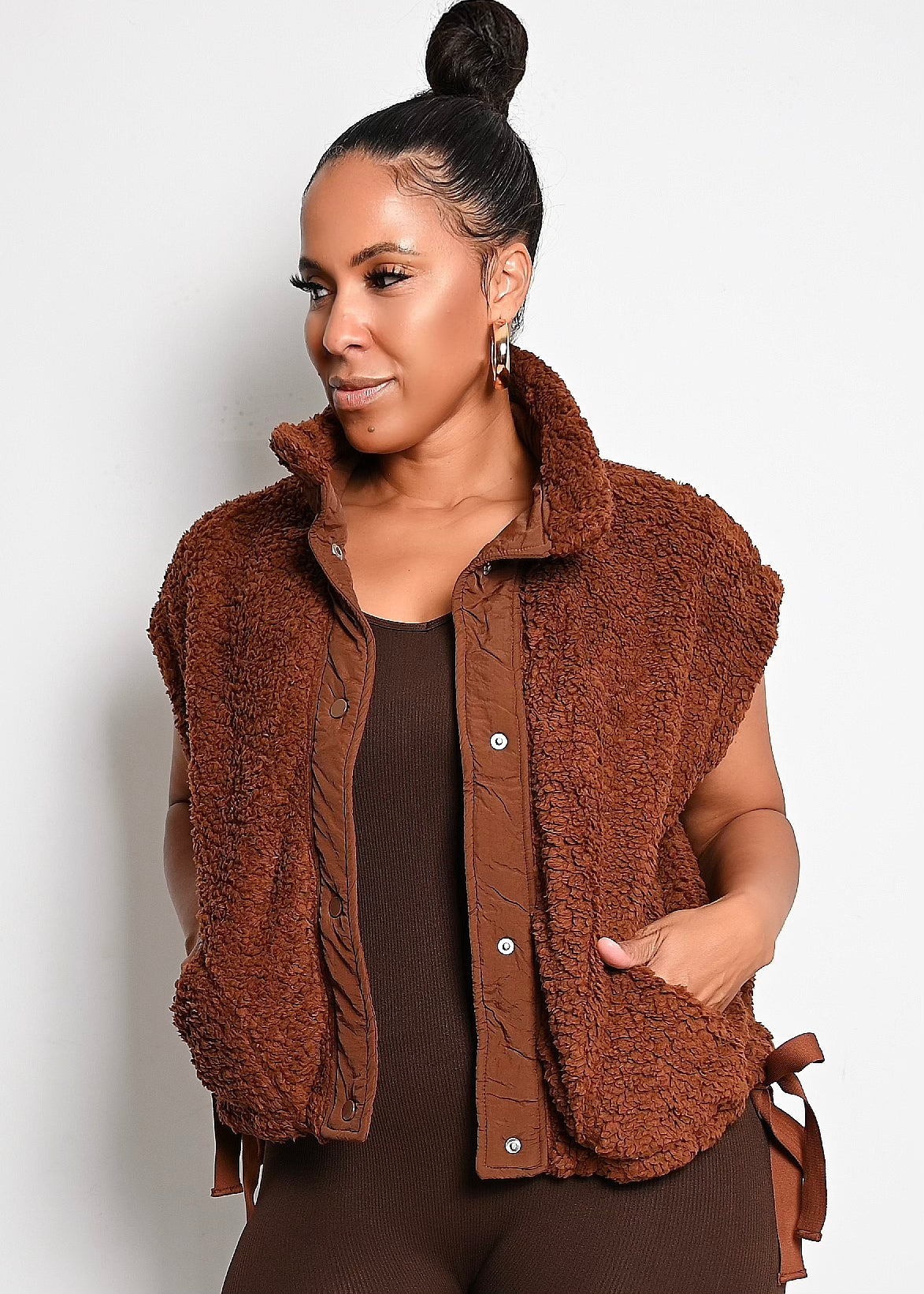 Ultra Snuggle Teddy Faux Fur Vest | Brown
